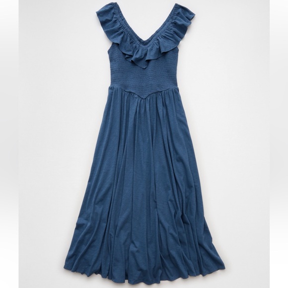 American Eagle Sunchaser Knit Drop Waist
Midi Dress - Picture 3 of 8